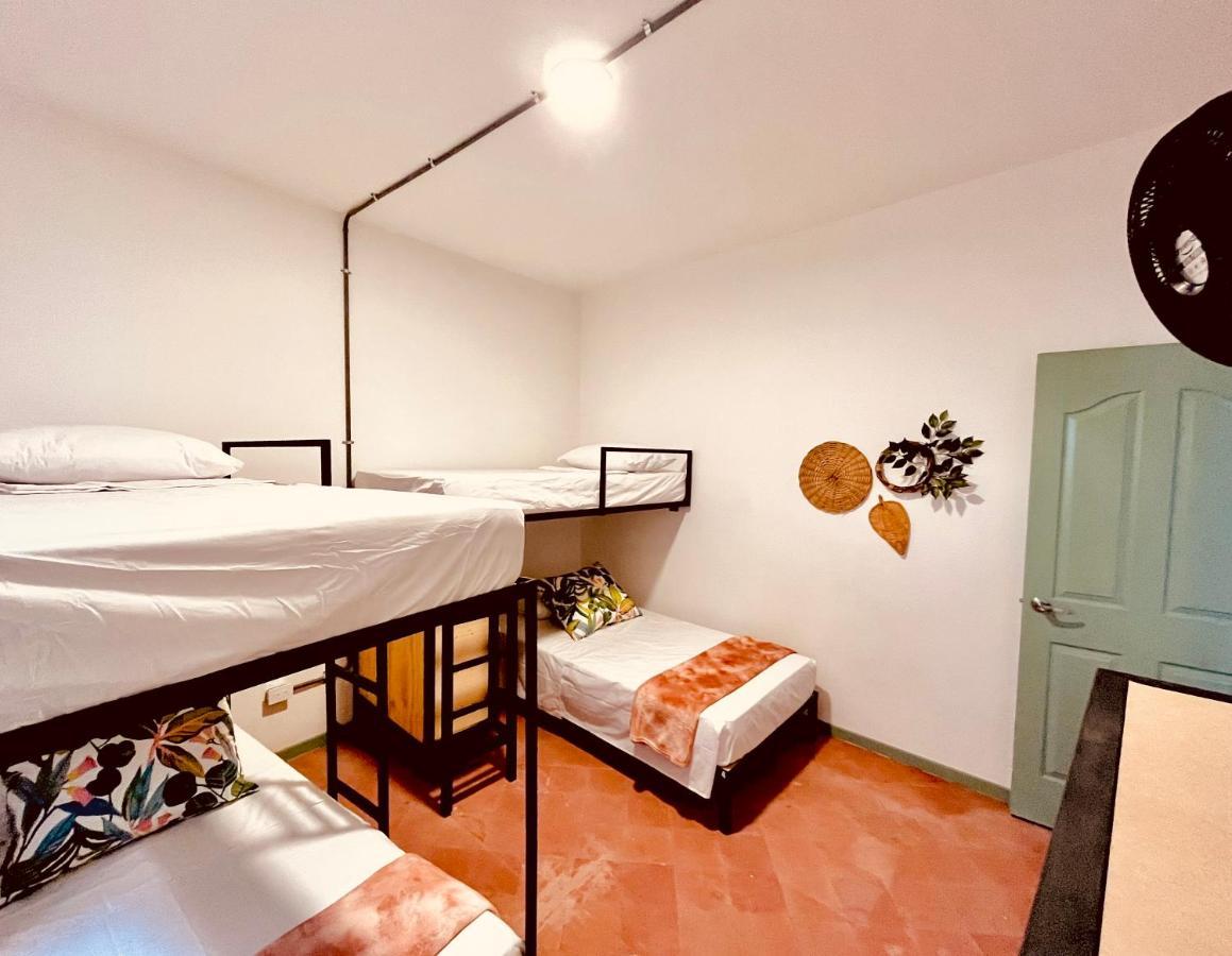 Centro Hostel Medellin Exterior photo