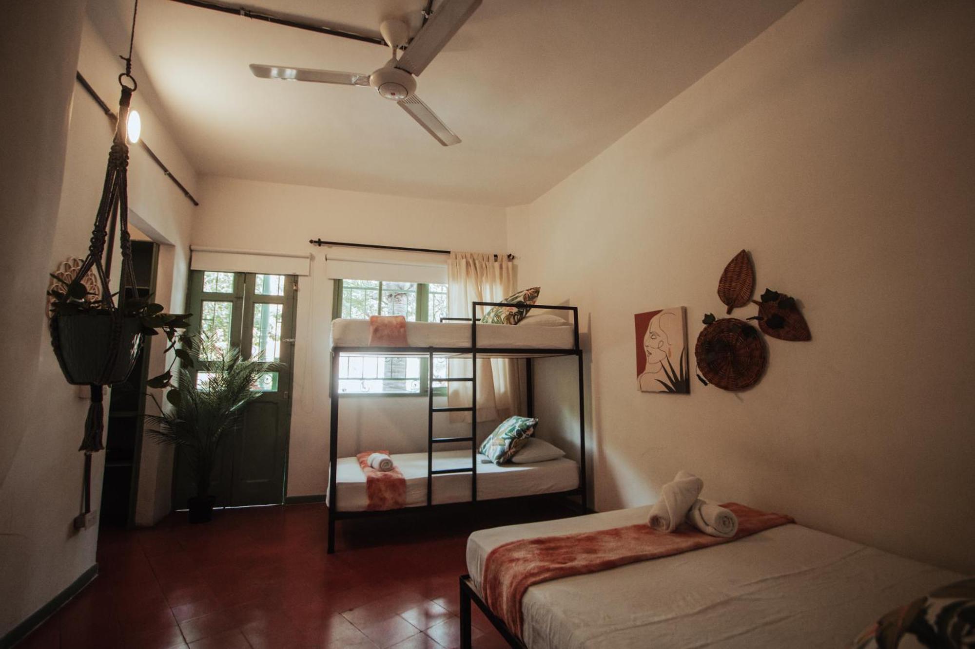 Centro Hostel Medellin Exterior photo
